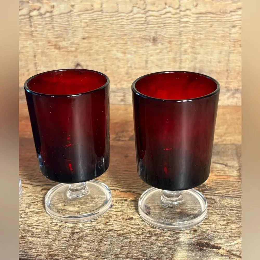 4 Vintage Ruby Red LUMINARC FRANCE Arcoroc Clear footed 3.75” Cordial glasses